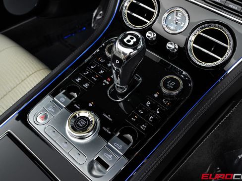 Used 2021 Bentley Continental GT Mulliner AWD/4WD image 30