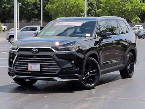 Certified 2024 Toyota Grand Highlander AWD Hybrid image 2