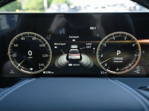 New 2026 INFINITI QX80 4WD image 10