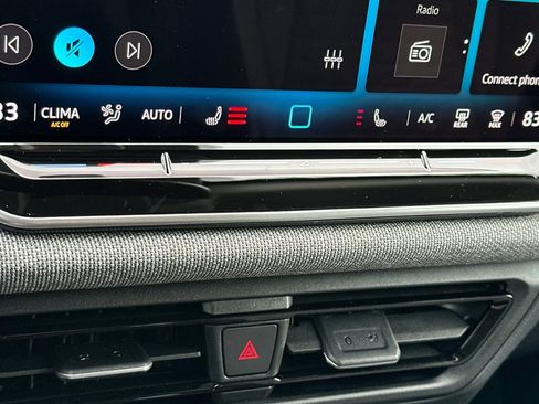 New 2026 Volkswagen Tiguan S AWD/4WD image 19