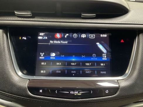 Used 2018 Cadillac XT5 Luxury w/ Driver Awareness Package image 16