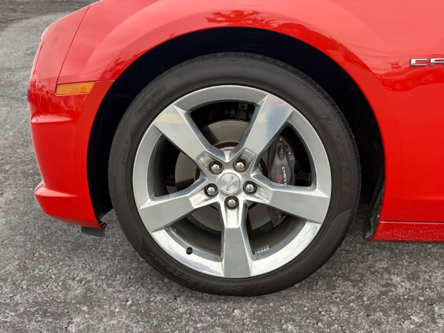 Used 2010 Chevrolet Camaro SS w/ RS Package RWD image 14