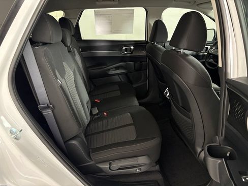 New 2026 Kia Sorento LX FWD image 42