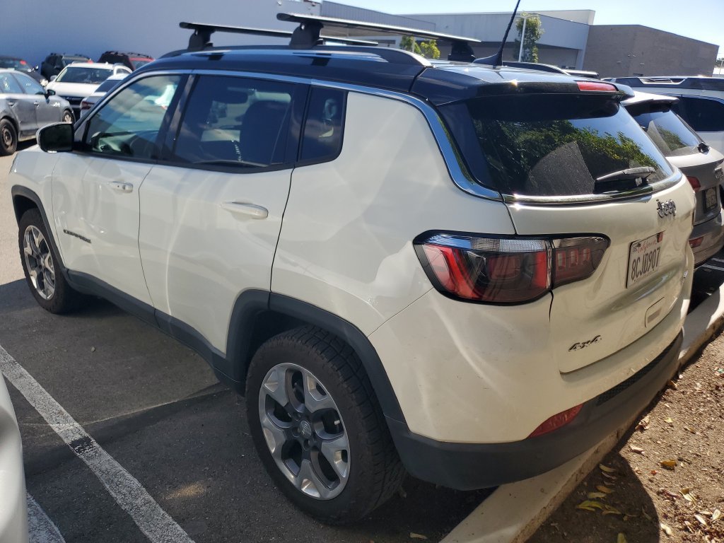 Used 2018 Jeep Compass Limited w/ Navigation Group AWD/4WD image 4