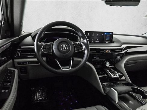 Used 2024 Acura MDX SH-AWD w/ Technology Package image 19