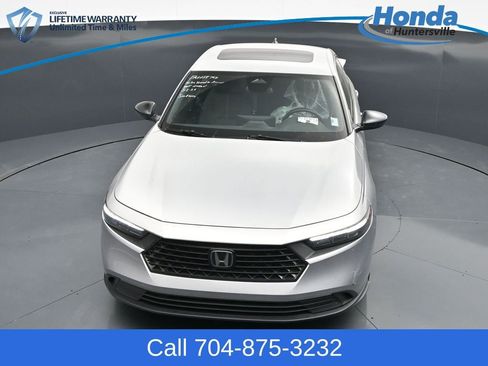 Used 2024 Honda Accord Sport image 15