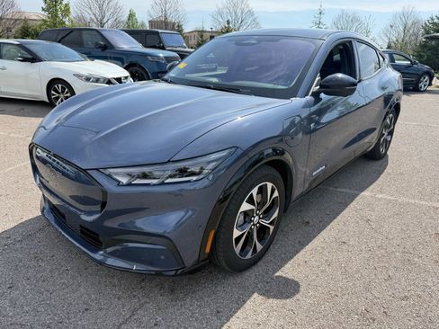 Used 2021 Ford Mustang Mach-E Premium image 1