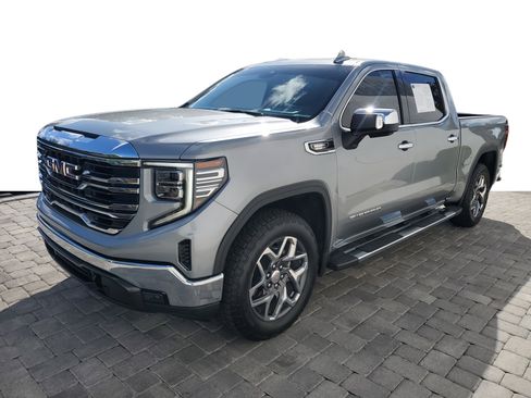 Used 2023 GMC Sierra 1500 SLT w/ SLT Premium Package image 3