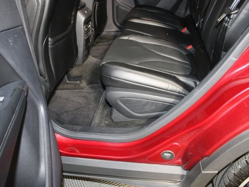 Used 2016 Lincoln MKC Reserve w/ Lincoln MKC Climate Package image 11