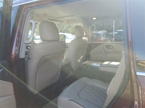 Used 2024 Nissan Armada Platinum w/ Captain's Chairs Package image 8