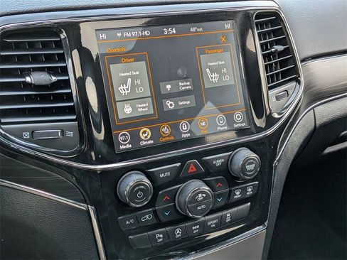 Used 2021 Jeep Grand Cherokee Limited w/ Trailer Tow Group IV image 21