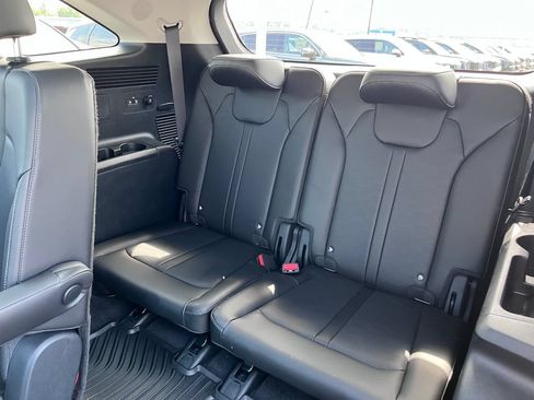 Certified 2026 Kia Sorento SX FWD image 23