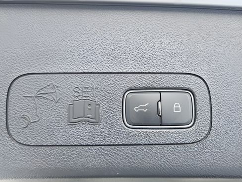 Used 2022 Lincoln Aviator Reserve w/ Equipment Group 201A RWD image 14