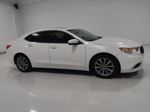 Used 2020 Acura TLX image 11