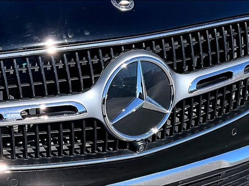 Certified 2025 Mercedes-Benz GLC 300 GLC 300 image 30