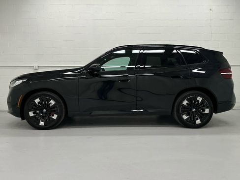 Used 2025 BMW X3 xDrive30i w/ Premium Package image 3