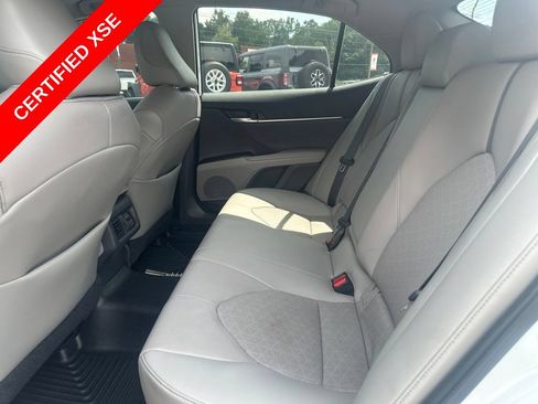 Certified 2021 Toyota Camry XSE FWD image 9
