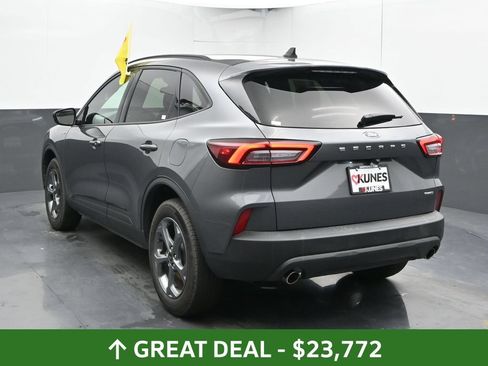 Used 2025 Ford Escape ST-Line AWD/4WD image 12