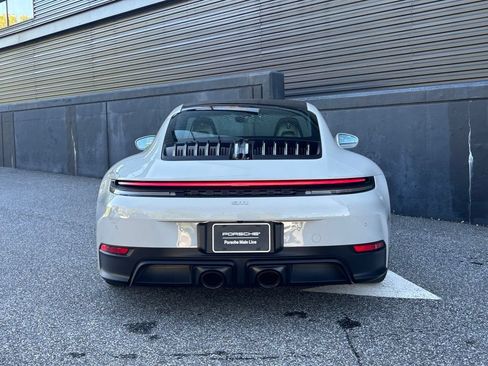 Certified 2026 Porsche 911 Carrera GTS RWD image 9
