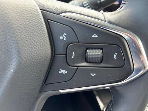 Used 2025 Chevrolet Trax ACTIV w/ Driver Confidence Package FWD image 18