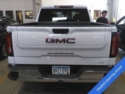 Used 2025 GMC Sierra 1500 SLT AWD/4WD image 11