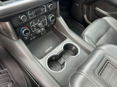 Used 2021 Chevrolet Tahoe Z71 AWD/4WD image 19