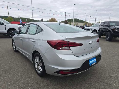 Used 2019 Hyundai Elantra SEL FWD image 3