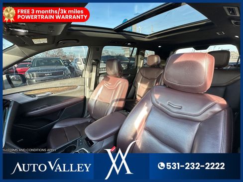 Used 2022 Cadillac XT6 Premium Luxury w/ Technology Package image 16