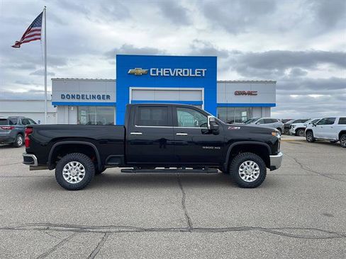 Used 2021 Chevrolet Silverado 3500 LTZ w/ LTZ Convenience Package AWD/4WD image 1