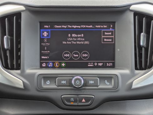 Used 2022 GMC Terrain SLE w/ Driver Convenience Package FWD image 18