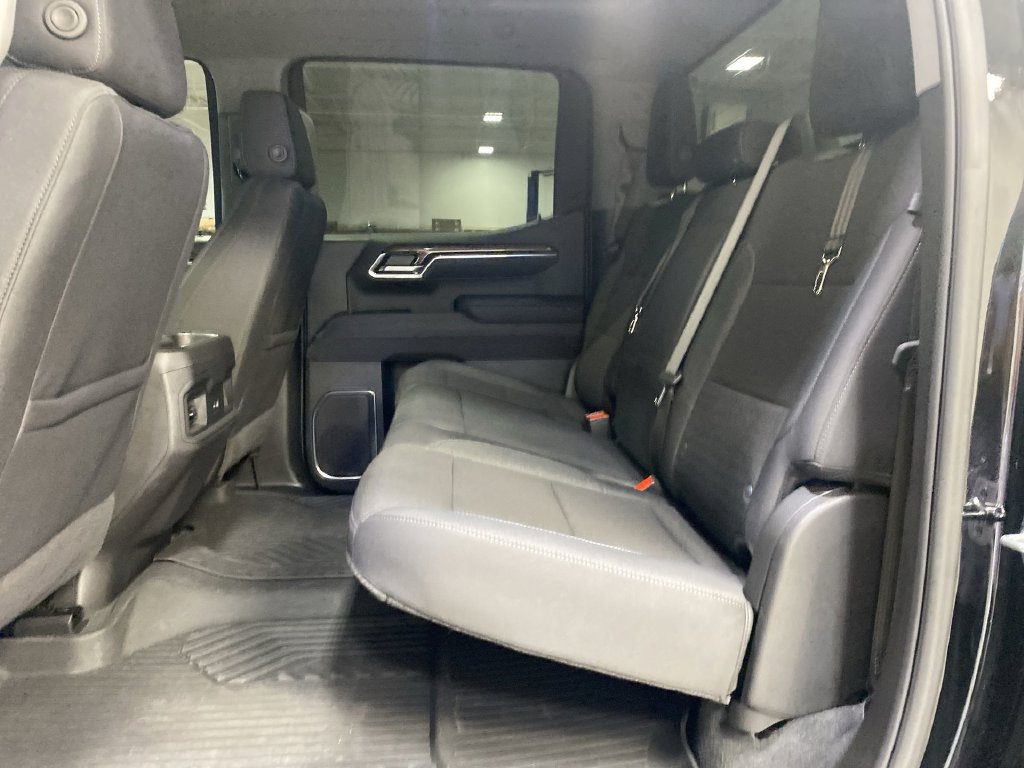 Certified 2025 Chevrolet Silverado 1500 LT Trail Boss w/ Dark Appearance Package AWD/4WD image 33