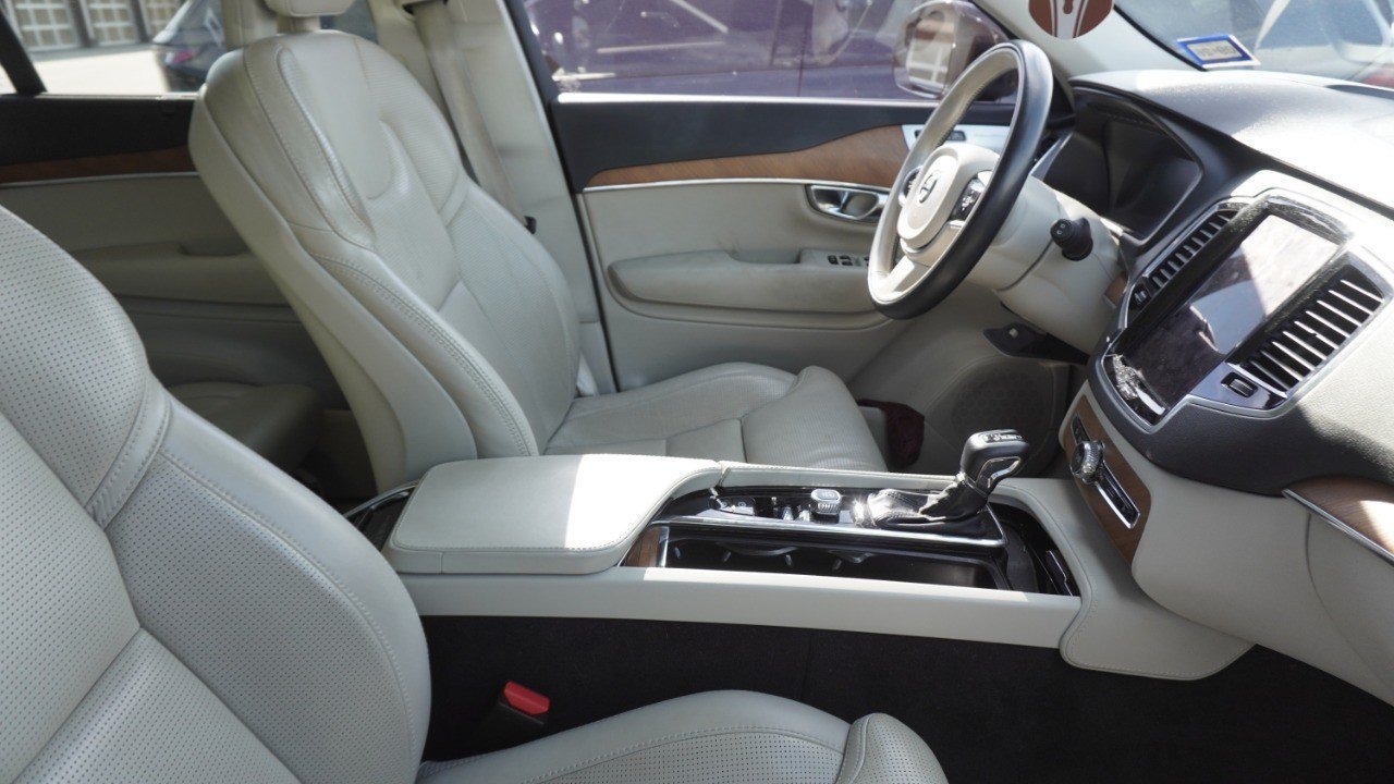 Used 2018 Volvo XC90 T6 Inscription w/ Convenience Package AWD/4WD image 9