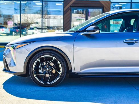 Used 2025 Kia K4 GT-Line image 9