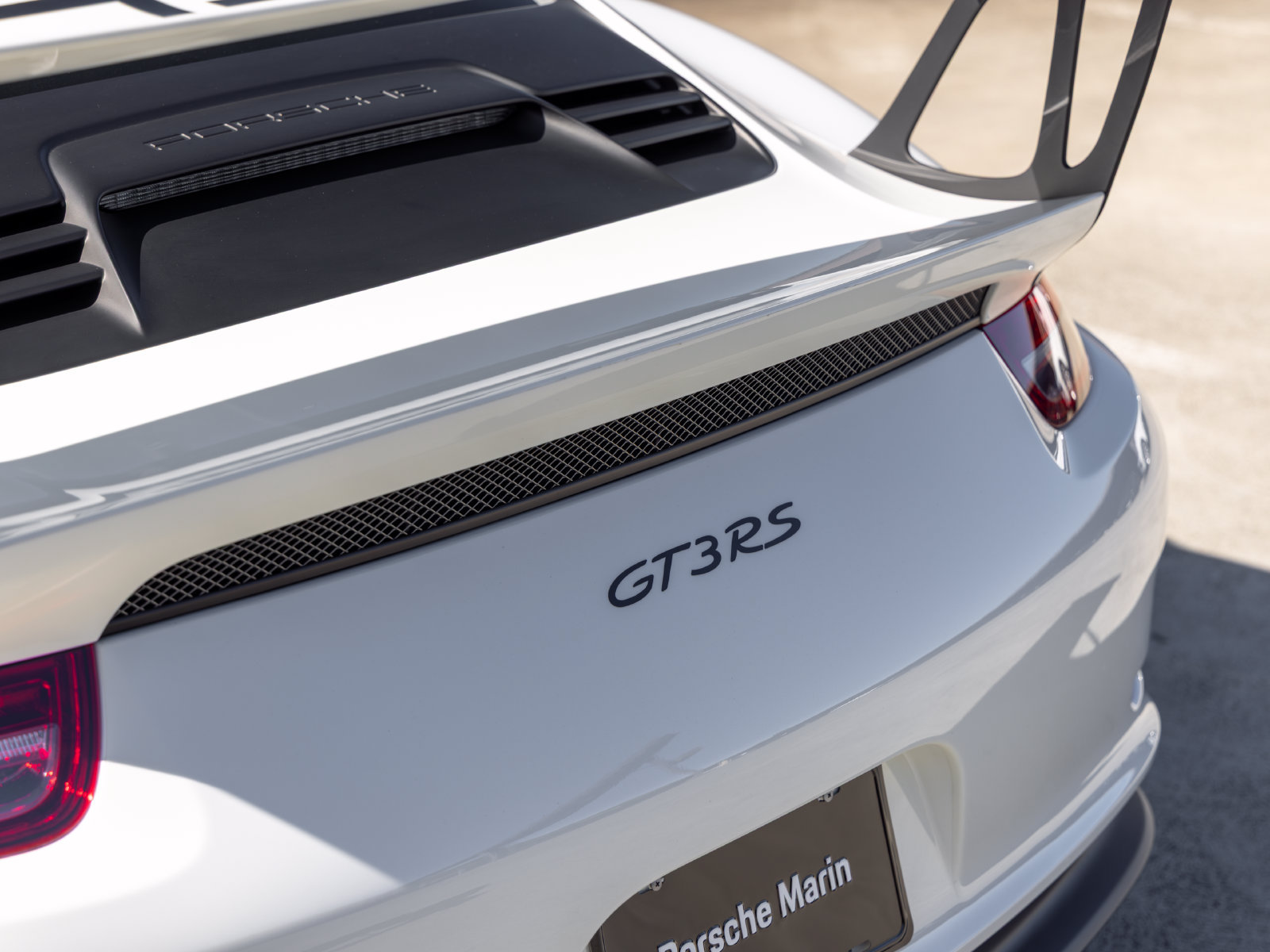 Used 2016 Porsche 911 GT3 RS RWD image 19