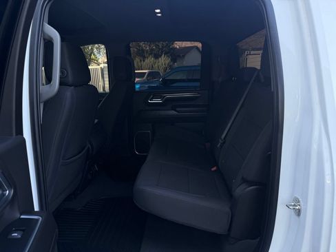 Used 2024 Chevrolet Silverado 2500 LT w/ Convenience Package AWD/4WD image 32