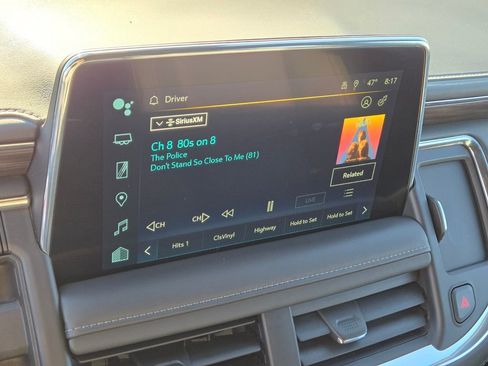 Used 2024 Chevrolet Suburban LT image 22