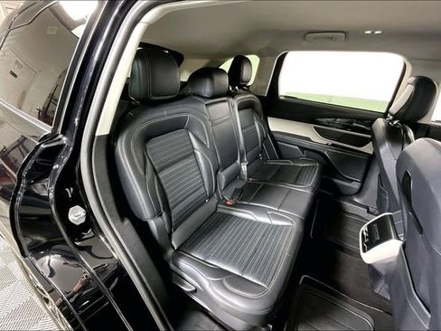 Used 2024 Lincoln Nautilus Reserve image 26