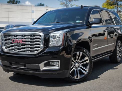Used 2019 GMC Yukon Denali w/ Denali Ultimate Package AWD/4WD image 5