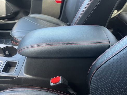 Certified 2025 Ford Escape ST-Line Elite w/ Premium Technology Package AWD/4WD image 37