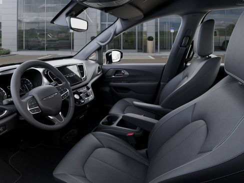 New 2027 Chrysler Pacifica Select FWD image 22