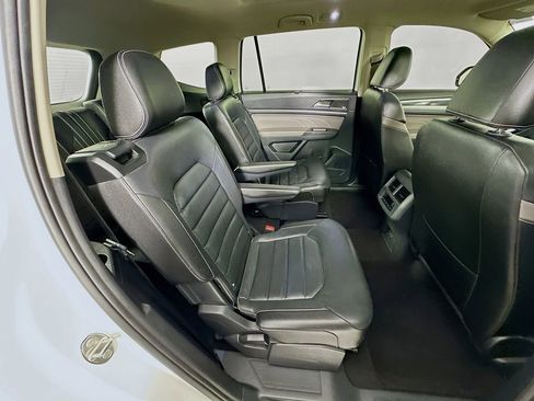 Used 2023 Volkswagen Atlas SEL Premium AWD/4WD image 8