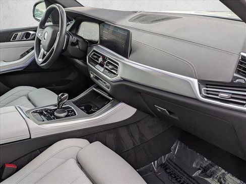 Used 2023 BMW X5 xDrive40i w/ Premium Package image 23