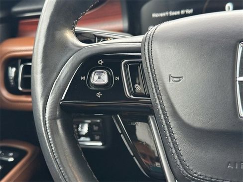 Used 2022 Lincoln Aviator Reserve w/ Equipment Group 201A image 26