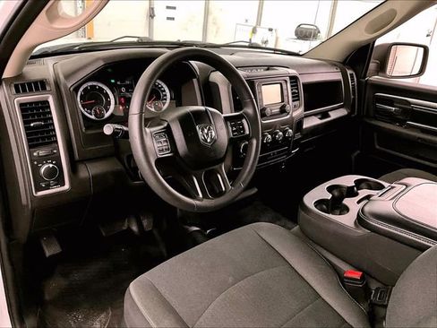 Used 2022 RAM 1500 Tradesman w/ Power & Remote Entry Group RWD image 12