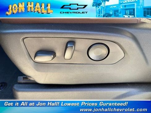 Used 2024 Chevrolet Tahoe High Country image 21