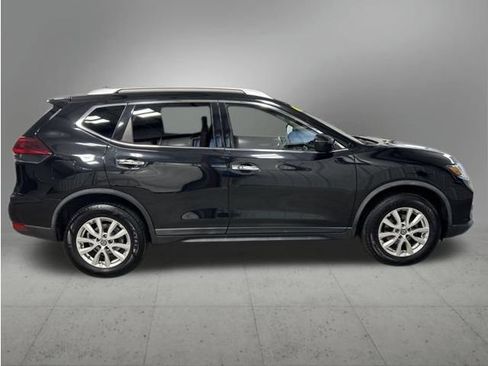Used 2020 Nissan Rogue SV AWD/4WD image 6