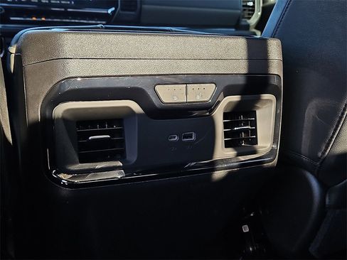 Used 2025 Chevrolet Silverado 1500 ZR2 w/ Technology Package image 21