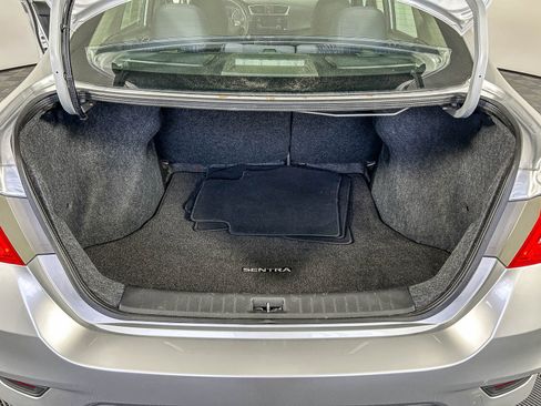 Used 2018 Nissan Sentra SV image 26