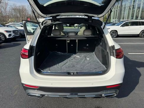 Used 2026 Mercedes-Benz GLC 300 4MATIC image 10