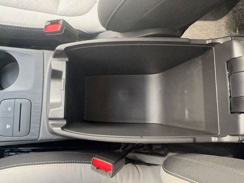 Used 2023 Ford Escape Active w/ Cold Weather Package FWD image 30